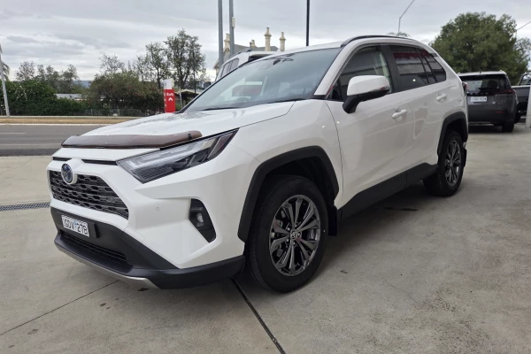 2021 Toyota RAV4 AXAH52R GXL SUV Image 3