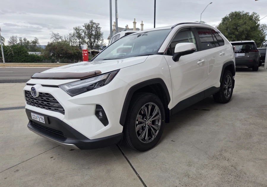 2021 Toyota RAV4 AXAH52R GXL SUV Image 3