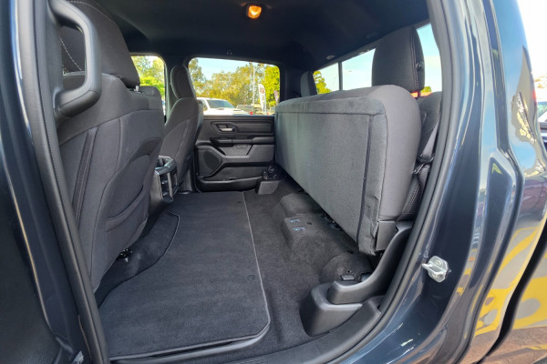 2026 Ram 1500 DT Express Black Edition Hurricane SO Ute Image 7