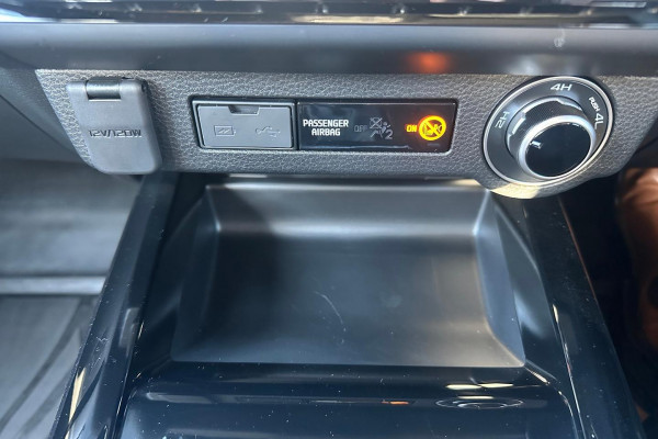 2026 MY25.5 Isuzu D-MAX RG X-TERRAIN Ute Image 17