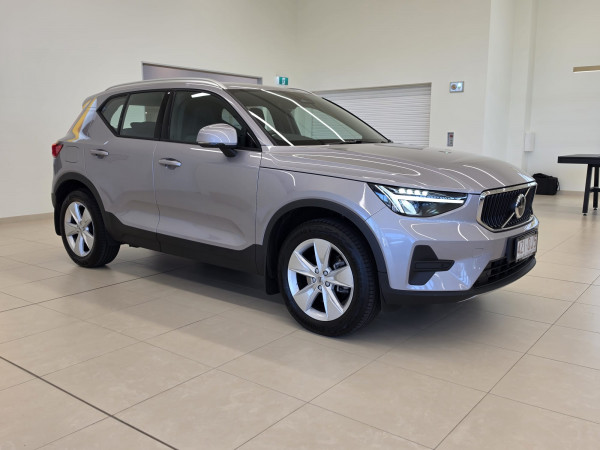 2025 MY26 Volvo XC40 XZ Plus B4 SUV image 7