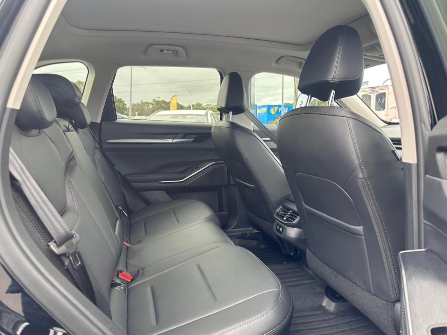 2026 GWM Haval H6 B01 Ultra Hybrid SUV Image 13