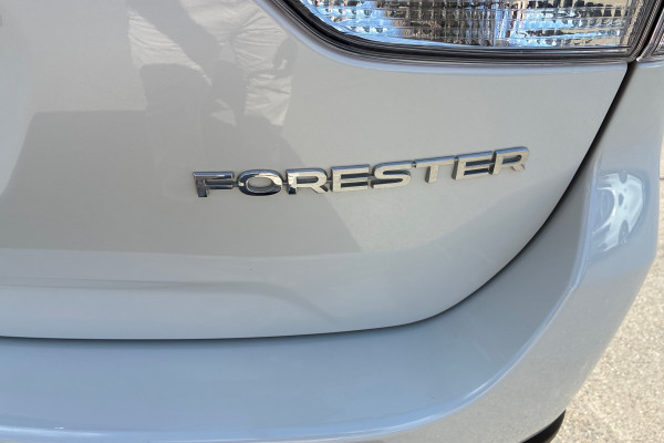 2023 Subaru Forester S5 2.5i SUV Image 12
