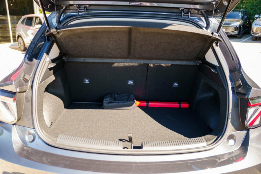 2026 MG MG4 EV Urban AH4E Essence 43 Hatch Image 8