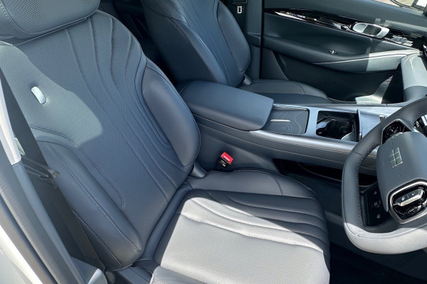 2026 Geely EX5 E245 Inspire Extended Range SUV Image 8