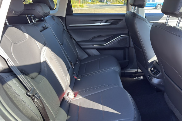2026 GWM Haval H6 B01 Ultra PHEV SUV Image 12