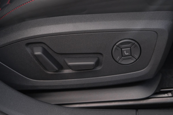 2026 MY25 Audi RS 3 GY  Hatch image 15