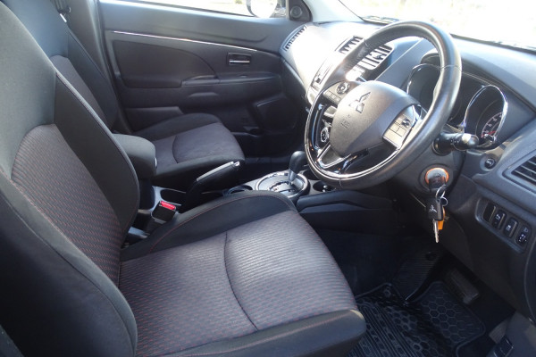 2017 Mitsubishi ASX XC XLS SUV Image 12