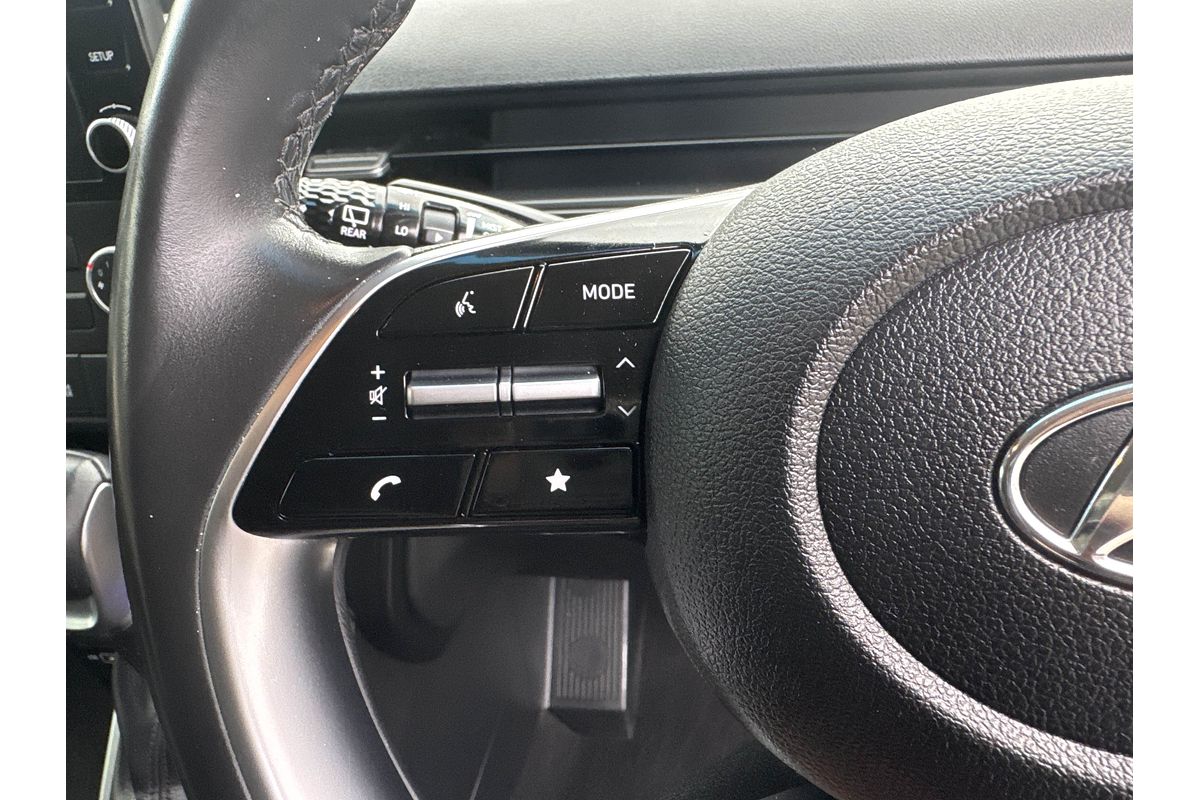 2021 MY22 Hyundai Staria Load US4.V1  Van Liftback Image 14