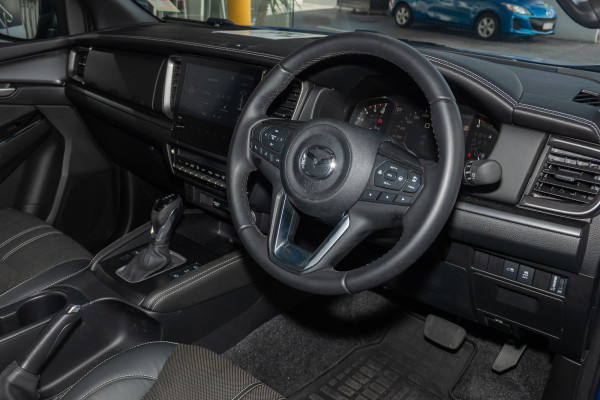 2025 Mazda BT-50 TF GT Cab Chassis Image 6