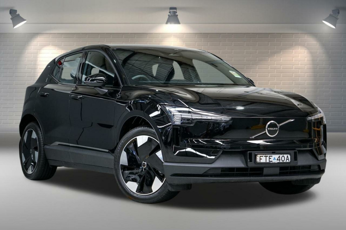 2025 Volvo EX30  Single Motor Extended Range Plus SUV