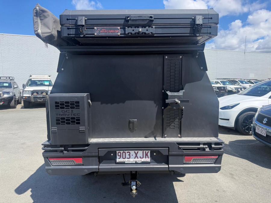 2017 Isuzu D-MAX TF LS-M Ute Image 11