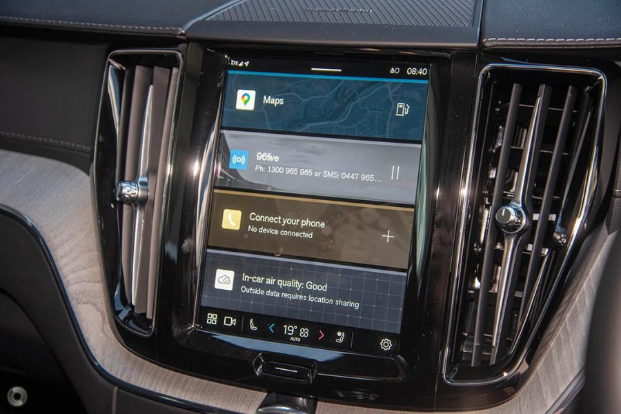 2024 MY25 Volvo XC60  Ultra B5 Bright SUV Image 12
