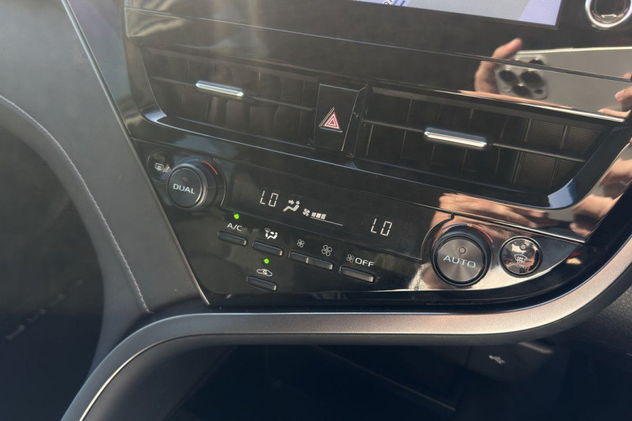 2023 Toyota Camry AXVH70R SX Hybrid Sedan Image 10