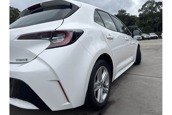 2022 Toyota Corolla ZWE219R  Ascent Sport Hybrid Hatch Image 4