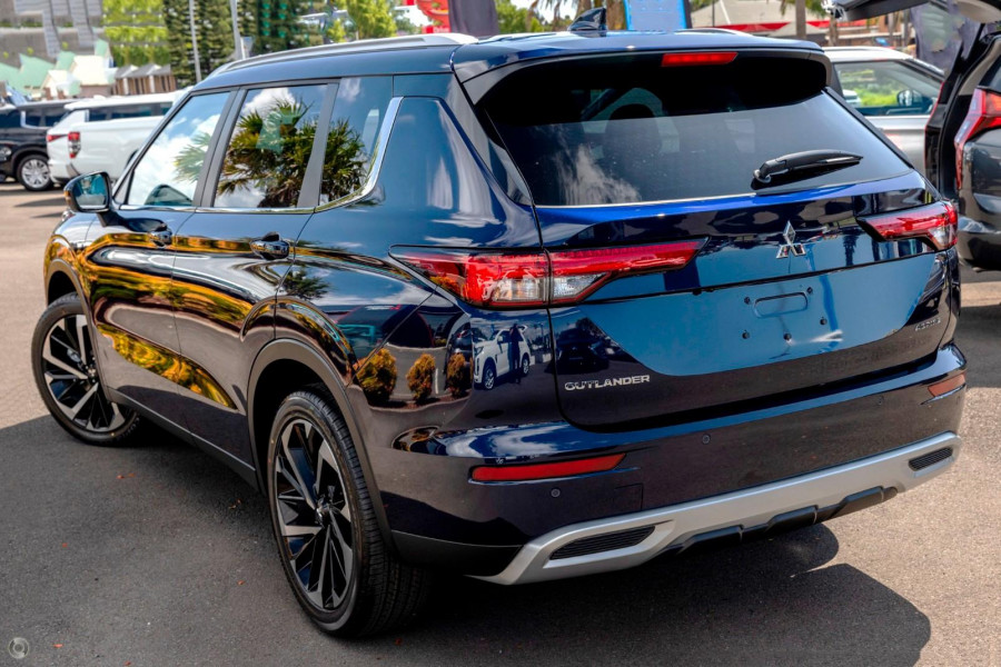 2025 MY24 Mitsubishi Outlander ZM Aspire SUV Image 4