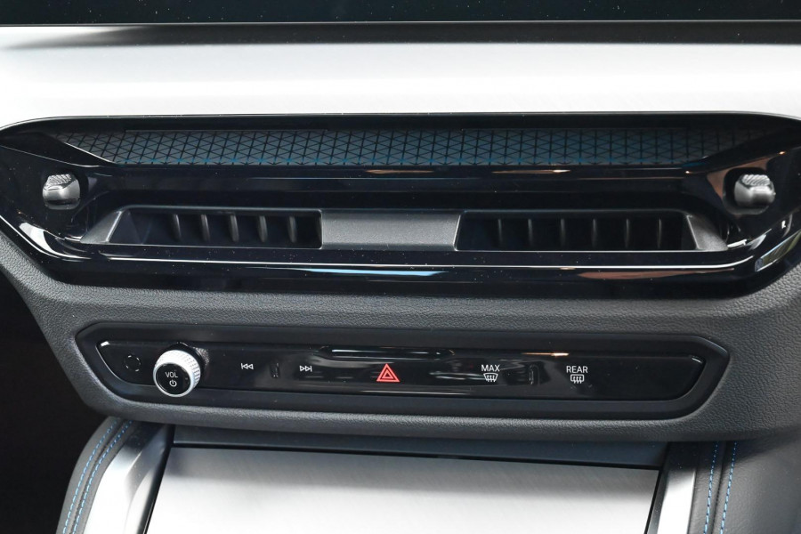 2025 BMW 2 Series G42 M240i xDrive Coupe