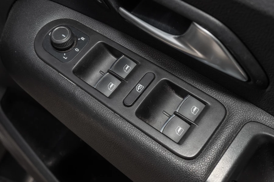 2021 MY22 Volkswagen Amarok 2H TDI550 Sportline Ute Image 19