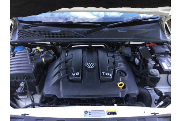 2017 MY17.5 (V6) Volkswagen Amarok 2H Sportline Ute