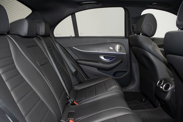 2022 Mercedes-Benz E-Class E350 Sedan image 3