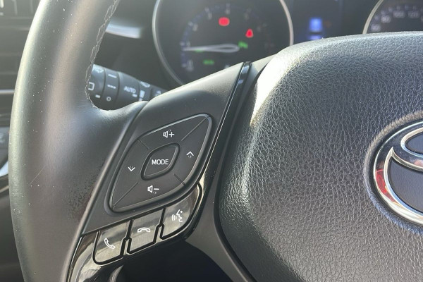 2017 Toyota C-HR NGX10R Koba SUV Image 10