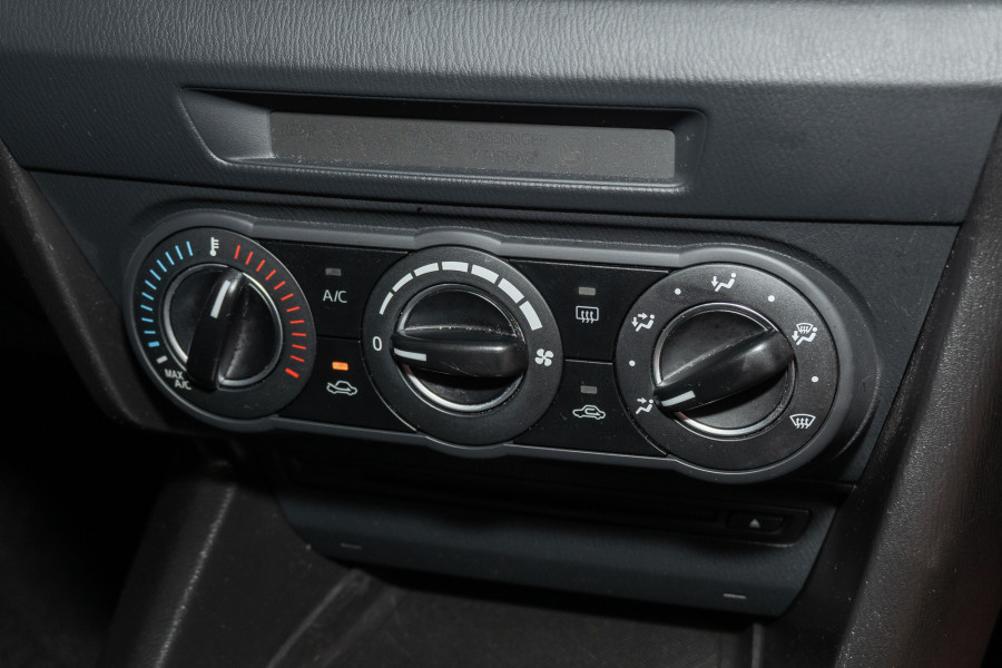 2015 Mazda 3 BM Series Maxx Hatch Image 18