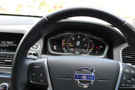 2015 Volvo XC60 (No Series) MY15 D4 Kinetic Suv