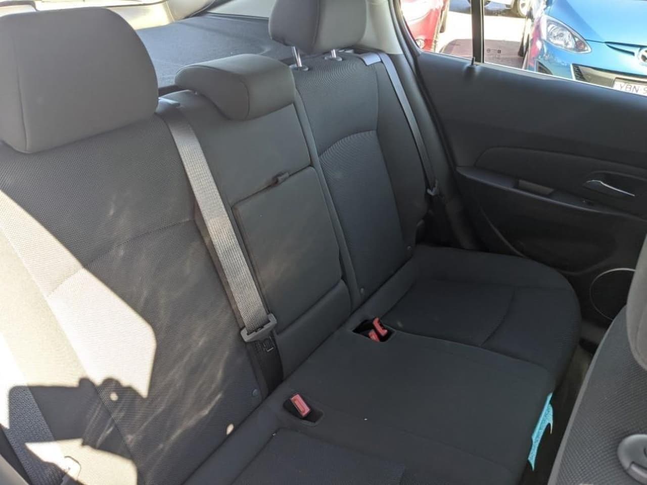2015 Holden Cruze JH SERIES II MY15 EQUIPE Hatch Image 11
