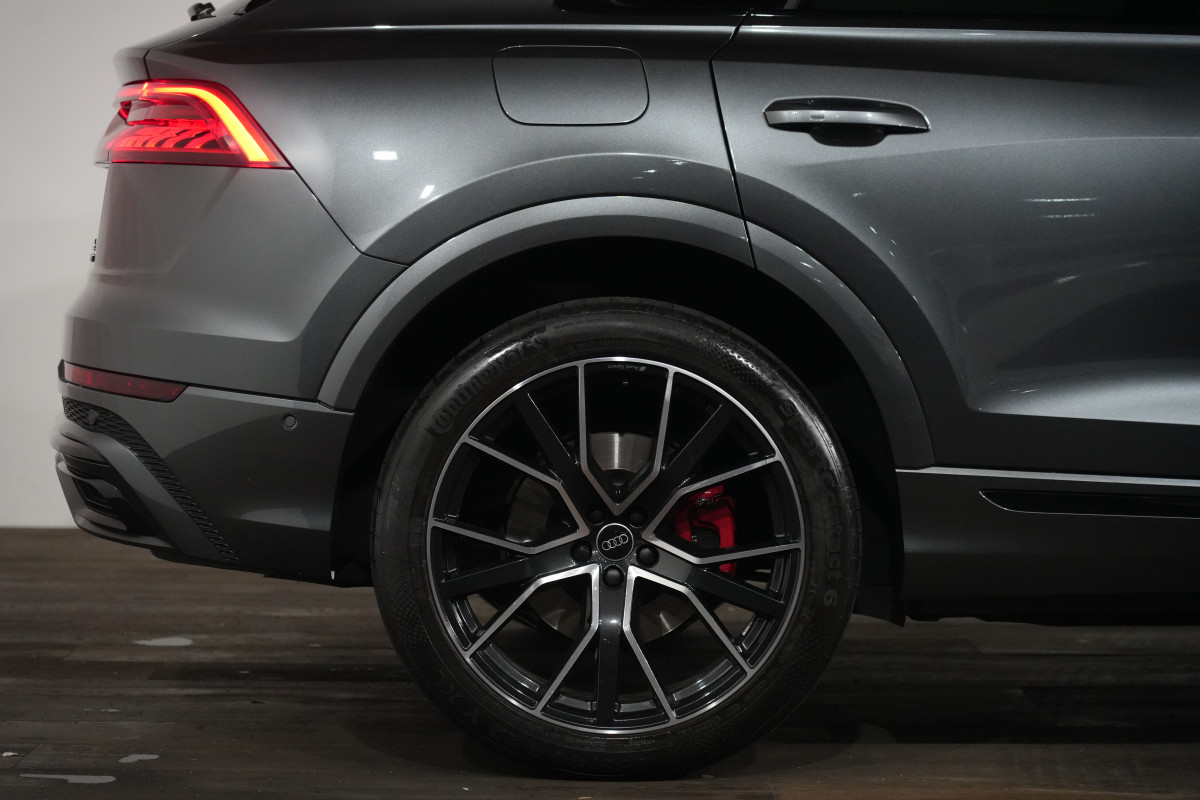 2024 Audi Q8 F1 60 TFSI e S Line SUV