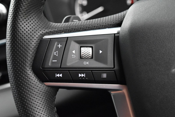 2024 Mitsubishi Outlander ZM Black Edition SUV Image 19