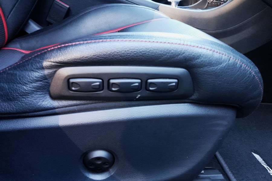 2014 Mercedes-Benz A-Class W176 A45 AMG S Hatch Image 23
