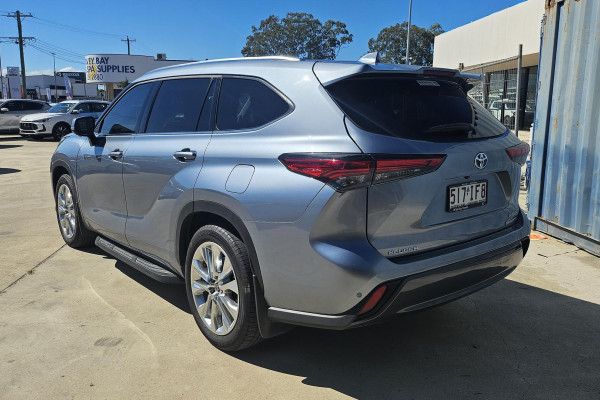 2023 Toyota Kluger AXUH78R Grande SUV Image 5