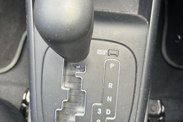 2008 Hyundai i30 FD Hatch Image 23
