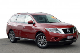 Nissan Pathfinder ST R52 MY15