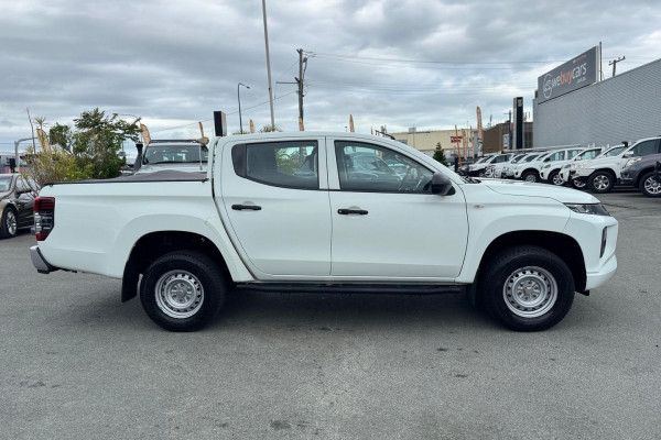 2020 Mitsubishi Triton MR GLX ADAS Ute Image 7