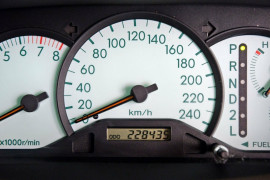 2005 Toyota Corolla ZZE122R 5Y Ascent Hatchback