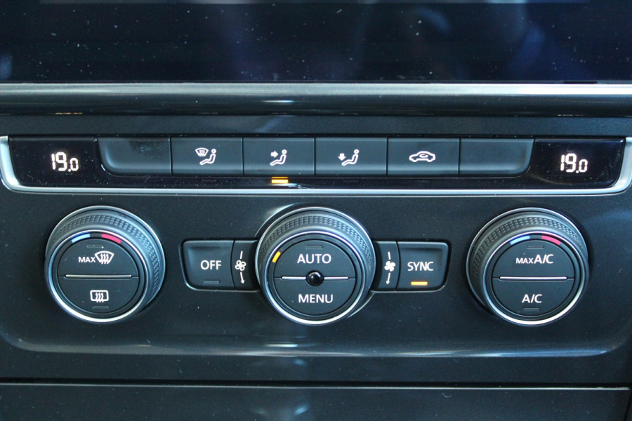 2019 Volkswagen Golf Alltrack 7.5 132TSI Suv Image 11