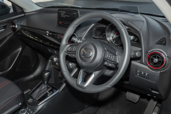 2025 Mazda 2 DJ Series G15 Evolve Hatch Image 6