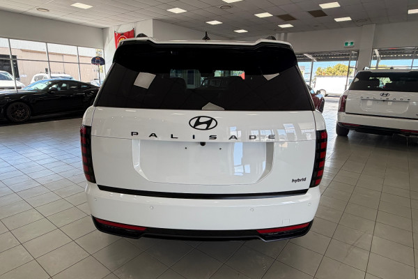 2026 Hyundai Palisade Calligraphy Black Ink SUV Image 6