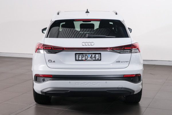 2024 MY25 Audi Q4 e-tron F4 45 SUV image 5
