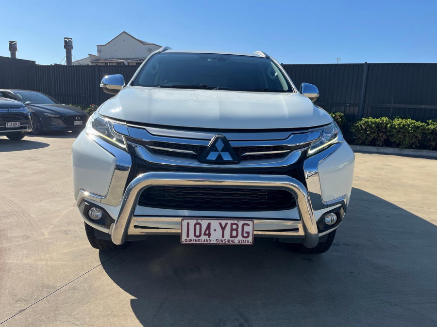 2018 Mitsubishi Pajero Sport QE GLS SUV Image 2