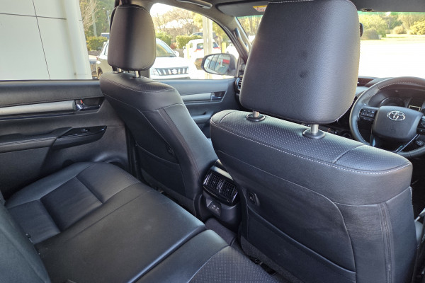 2024 Toyota HiLux B228460HR Rogue Ute Image 11