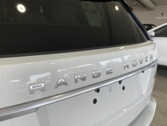 2015 Land Rover Range Rover L405 MY16 SDV8 SVAutobiography Suv Image 5