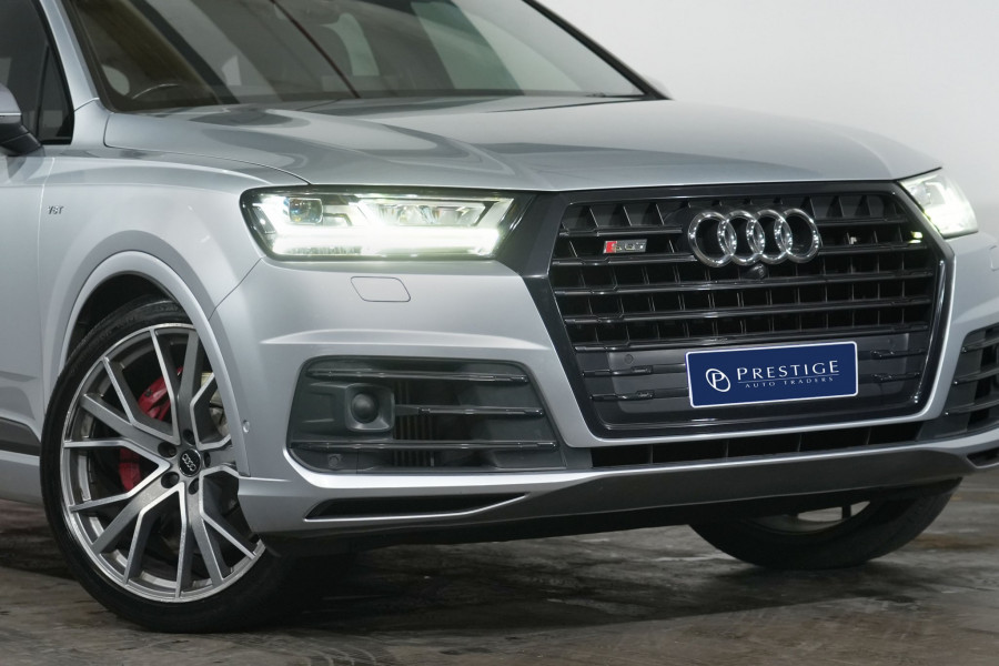 2018 Audi SQ7 TDI SUV Image 2