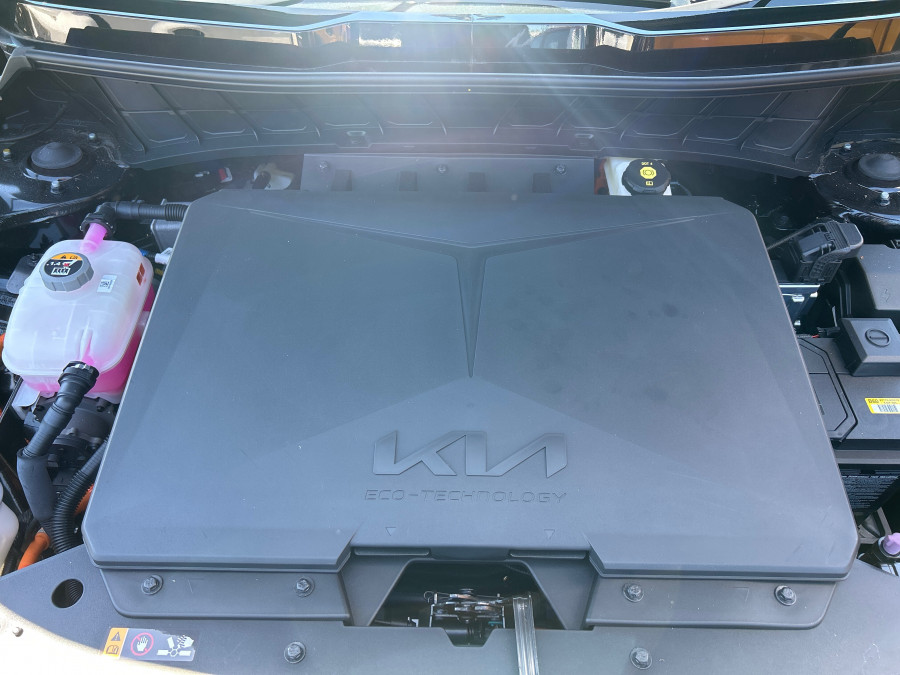 2024 Kia Niro SG2 EV S SUV Image 16