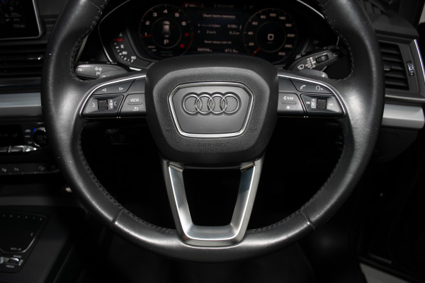 2019 Audi Q5 FY 45 TFSI sport SUV image 15