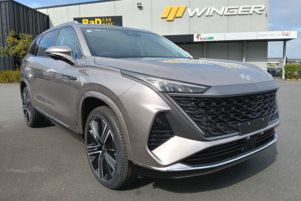 2026 MG QS Essence SUV Image 1