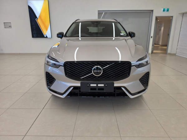 2025 MY26 Volvo XC60 UZ Plus T8 Plug-in Hybrid Dark SUV image 7
