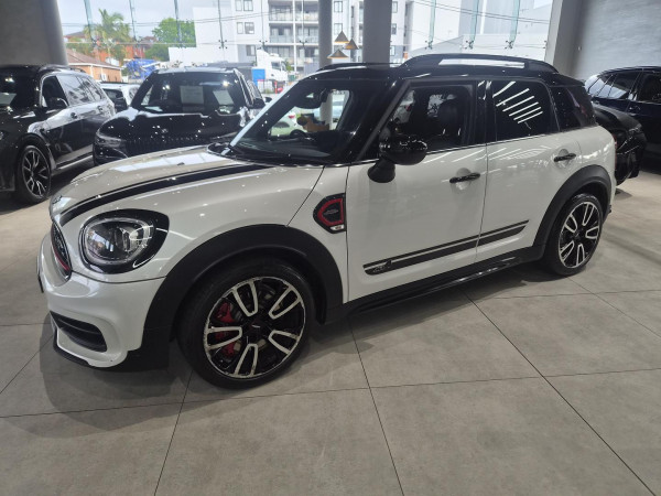 2023 MINI Countryman F60 LCI John Cooper Works MINI Yours SUV image 5