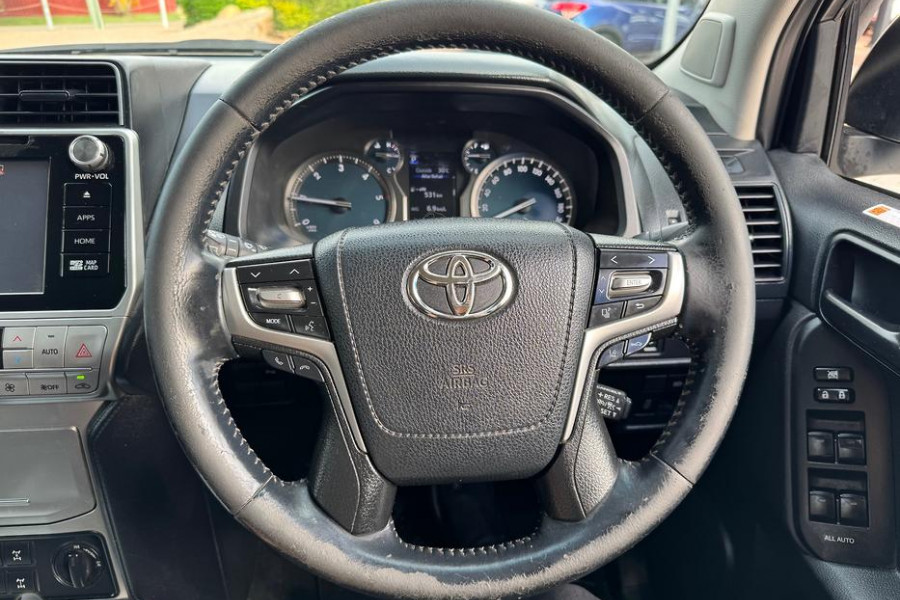 2018 Toyota LandCruiser Prado GDJ150R GXL SUV Image 13